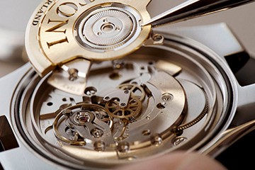 长沙卡地亚手表换原厂电池