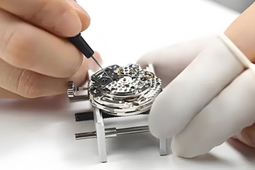 长沙卡地亚手表洗油保养中心地址